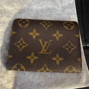 Louis Vuitton card holder wallet